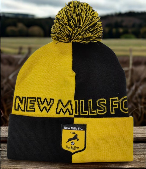 Official Chequered Two-Tone Bobble Hat